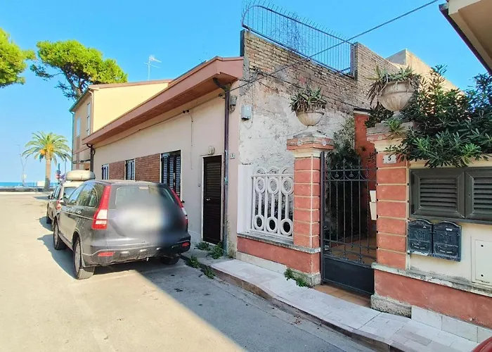 Casa Con Giardino A Due Passi Dal Mare Апартаменты *